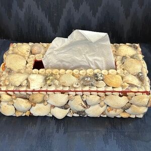 Vintage 1970s Seashell Tissue Box